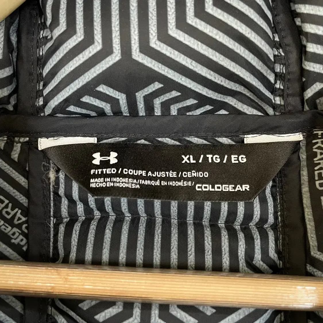 언더아머 남성 덕다운 패딩 XL 105 상품이미지4