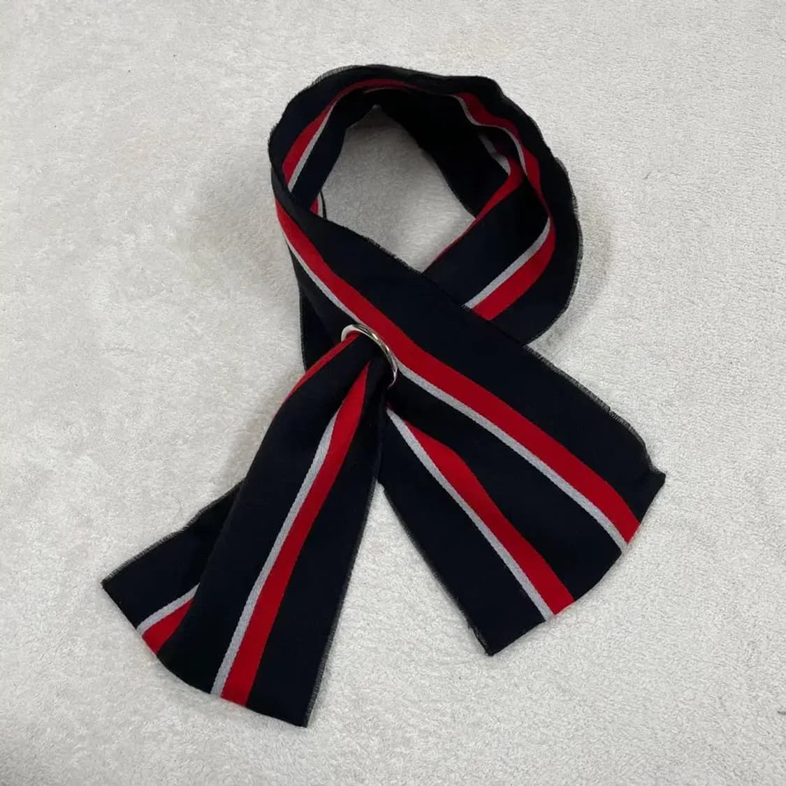 발렌시아가 링 머플러 상품이미지4