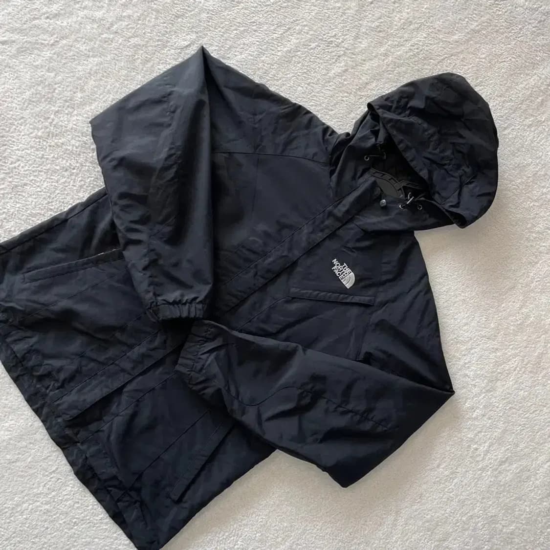 95 노스페이스 여성 고프코어 블랙 바람막이 상품이미지3