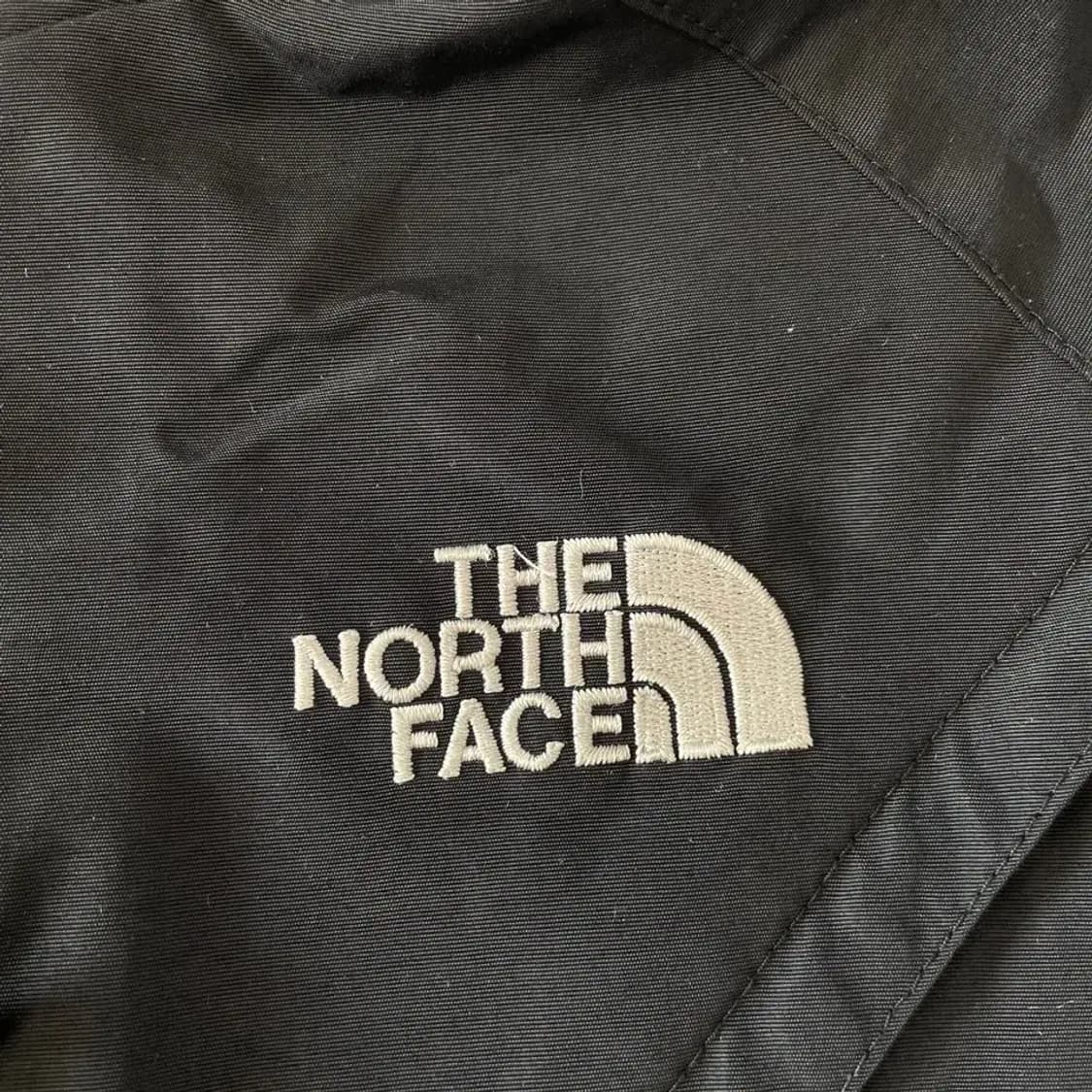 95 노스페이스 여성 고프코어 블랙 바람막이 상품이미지5