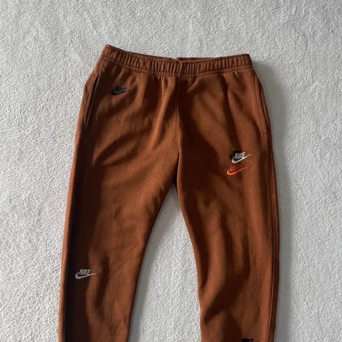 M 나이키 기모 트리플스우시 조거트레이닝바지 상품이미지2