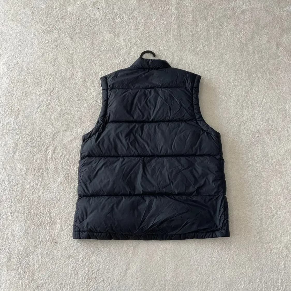 L 언더아머 남성 덕다운 패딩조끼 100 상품이미지8