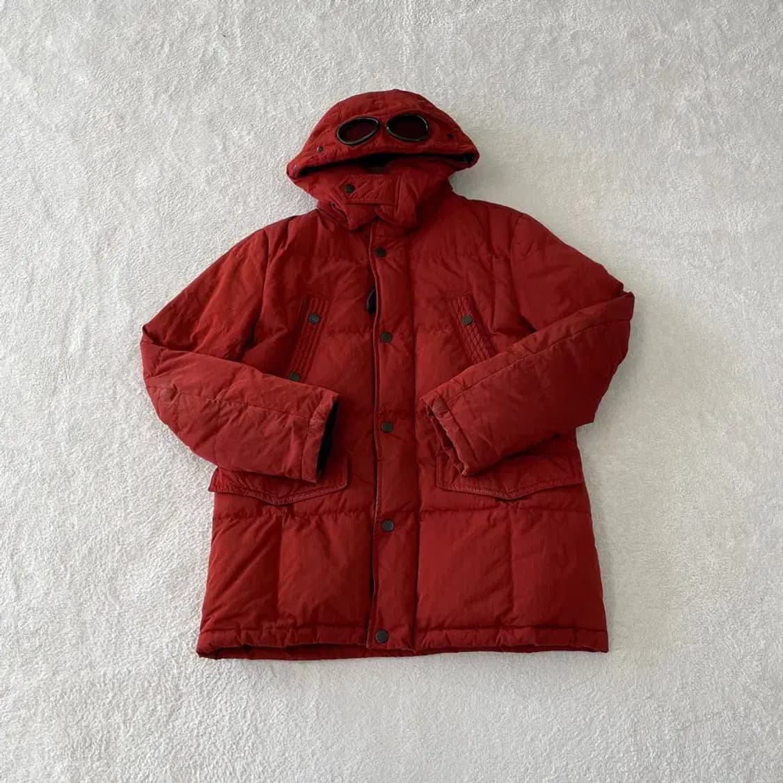 CP컴퍼니 고글 다운패딩 95 M 상품이미지1