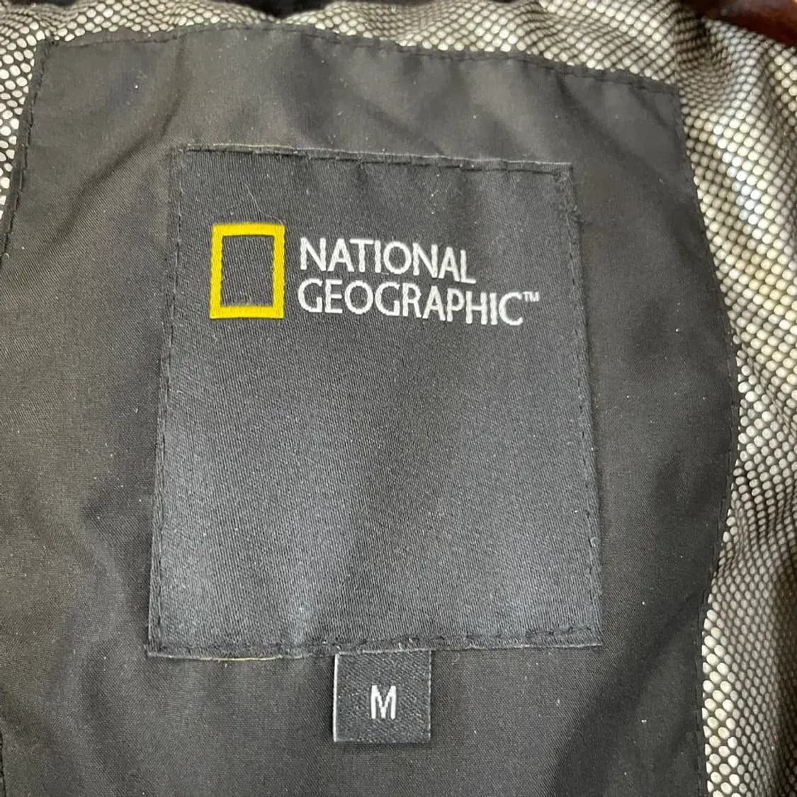 M 내셔널지오그래픽 다운 패딩 남성 95 상품이미지4