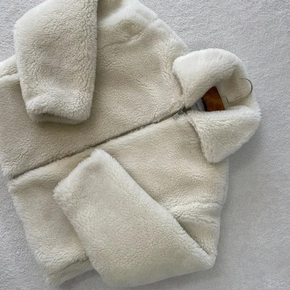 캘빈클라인 여성 빅로고 후리스 자켓 상품이미지2