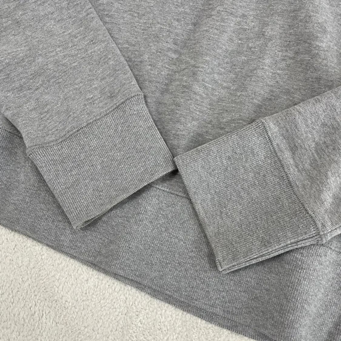 2 톰브라운 사선완장 맨투맨 상품이미지5