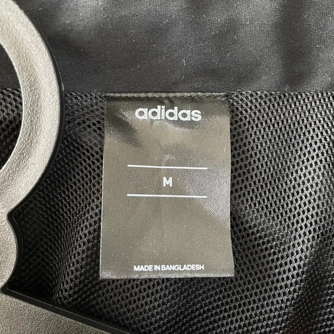 M 아디다스 블랙 바람막이 자켓 상품이미지4