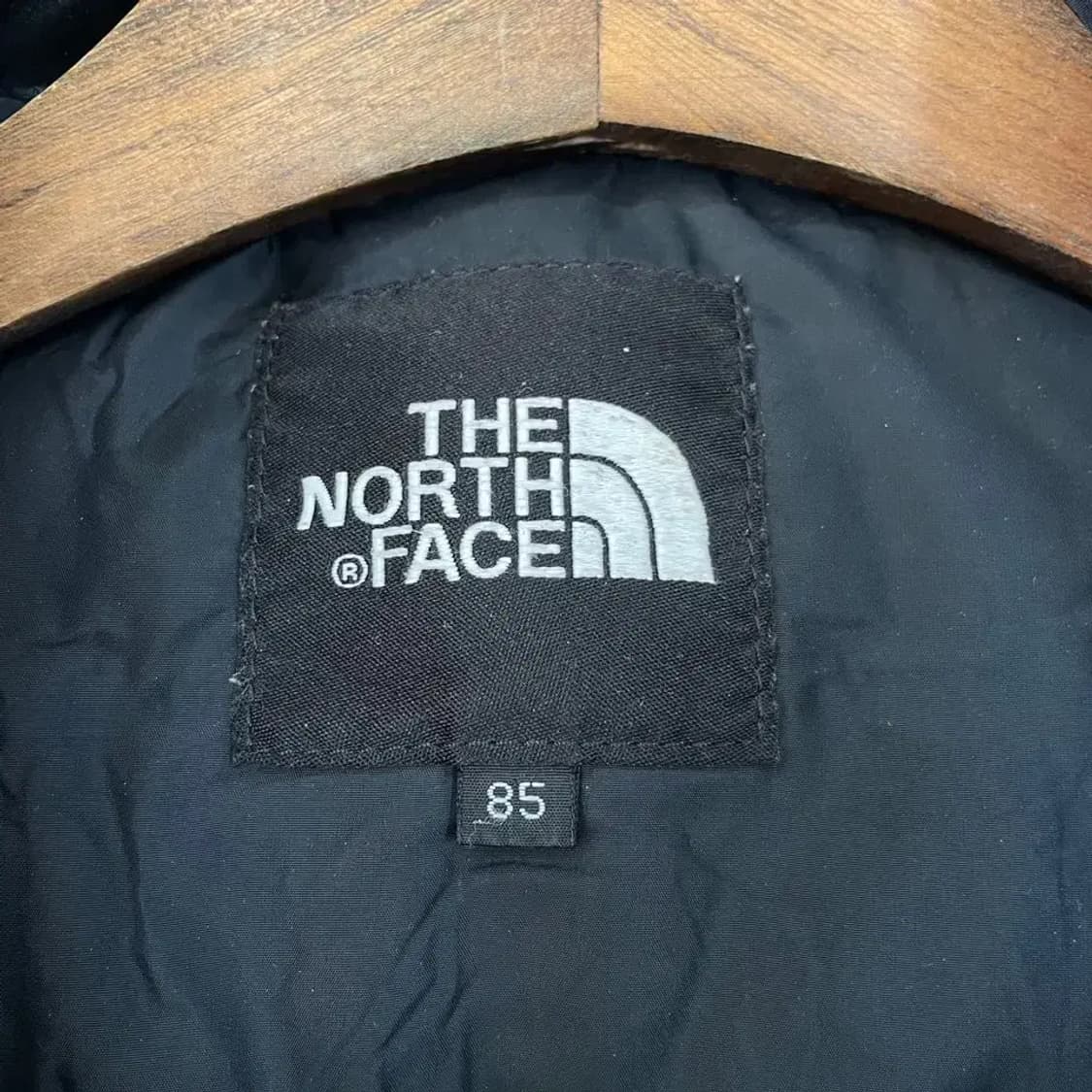 M 노스페이스 여성 눕시 700 구스다운 패딩 블랙 95 상품이미지7