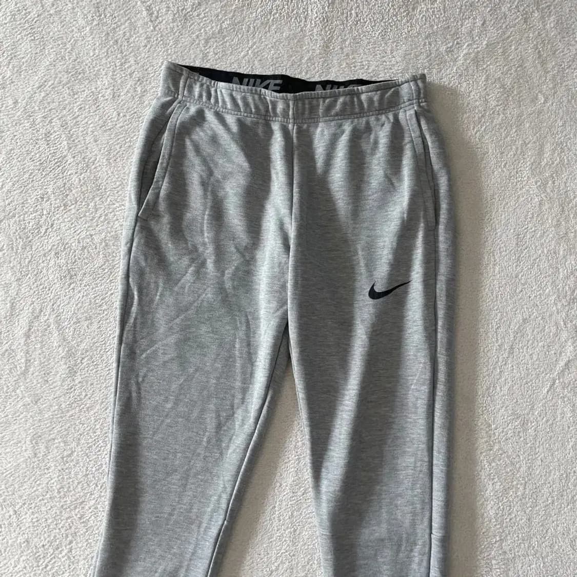 L 나이키 기모 트레이닝 바지 상품이미지2