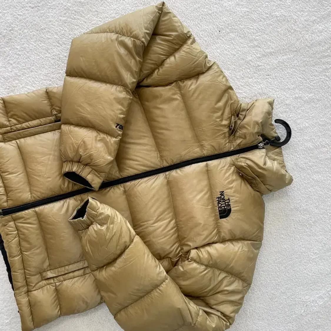 M 노스페이스 여성 한정판 700 메트로 눕시 패딩 상품이미지4