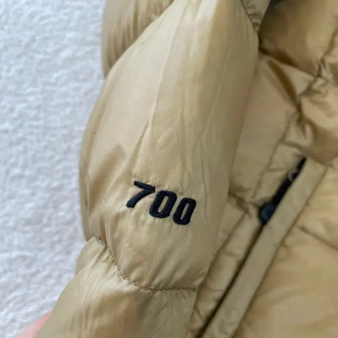 M 노스페이스 여성 한정판 700 메트로 눕시 패딩 상품이미지6