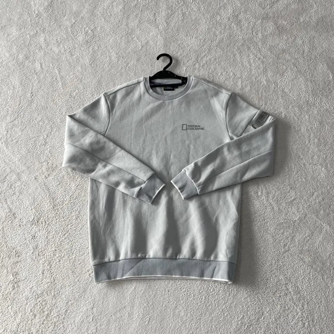 내셔널지오그래픽 맨투맨 95 M 상품이미지1