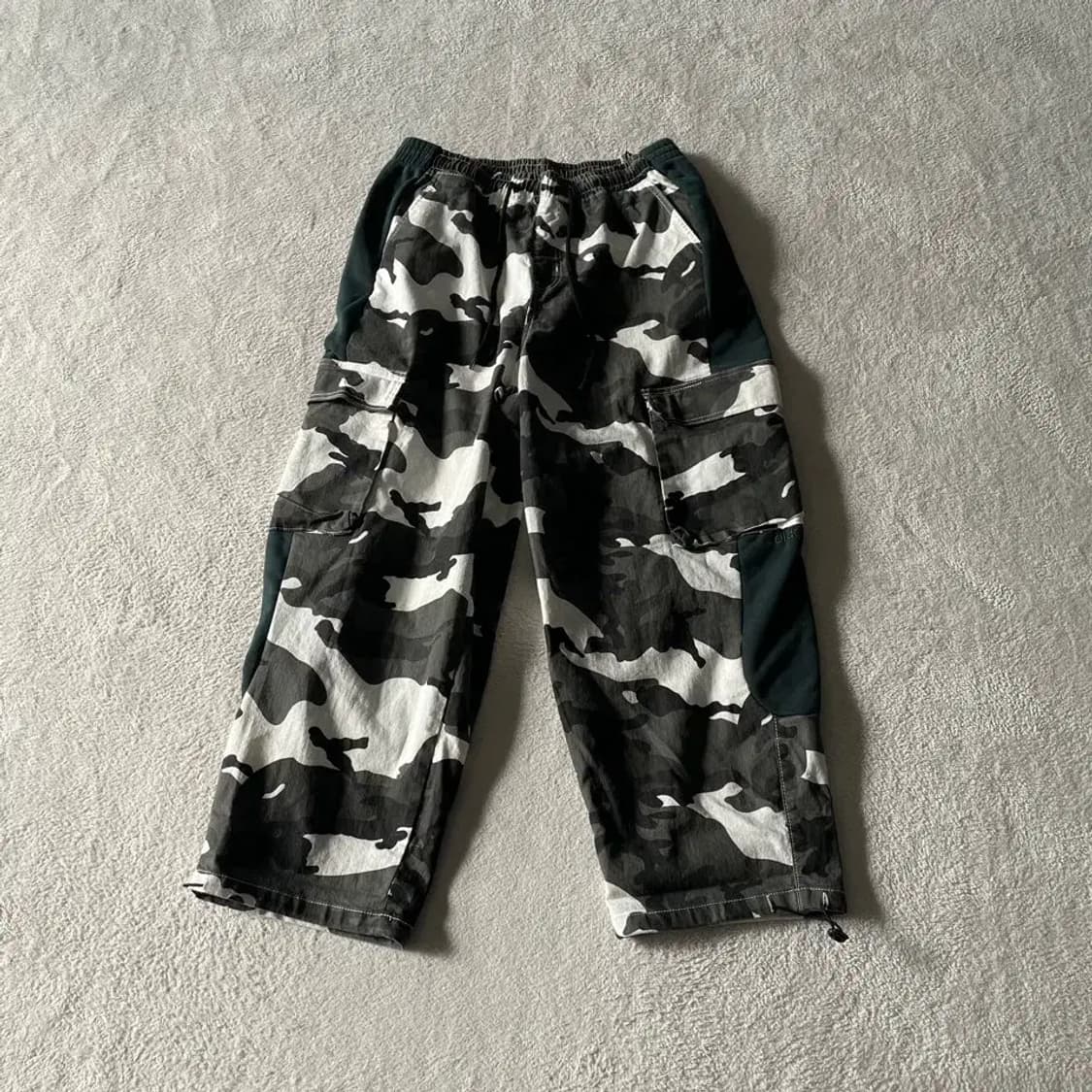 XL 아디다스 리메이크 카모 데님 바지 트레이닝 상품이미지1