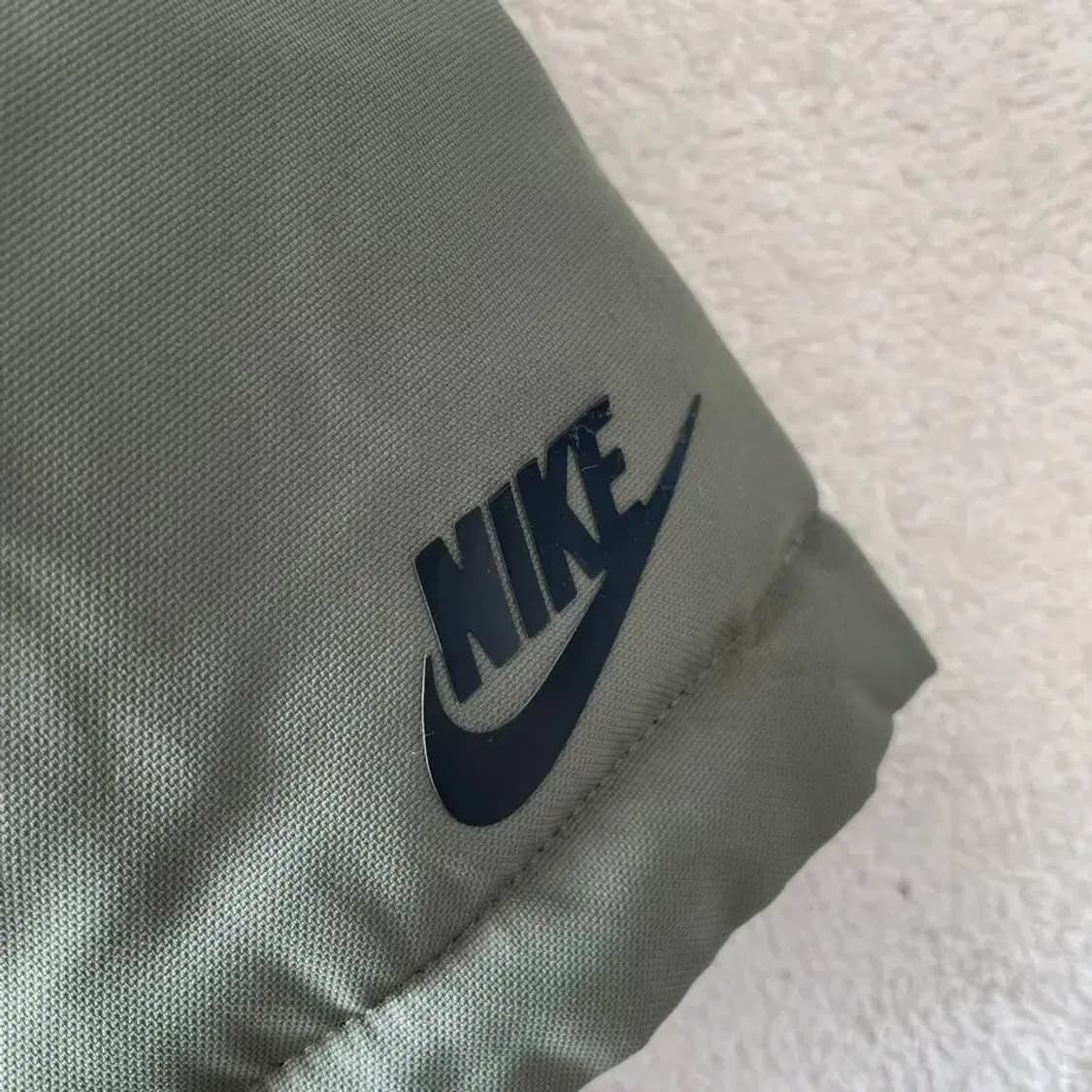 나이키 카키 다운패딩 100 L 상품이미지5