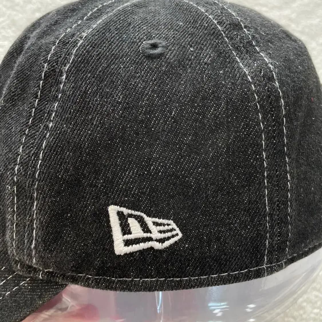 뉴에라 흑청 데님 볼캡 상품이미지4