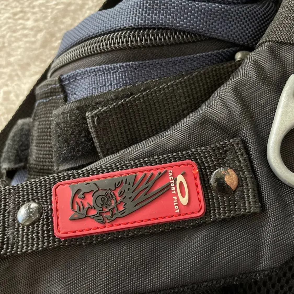 오클리 아이콘 고프코어 백팩 가방 상품이미지10