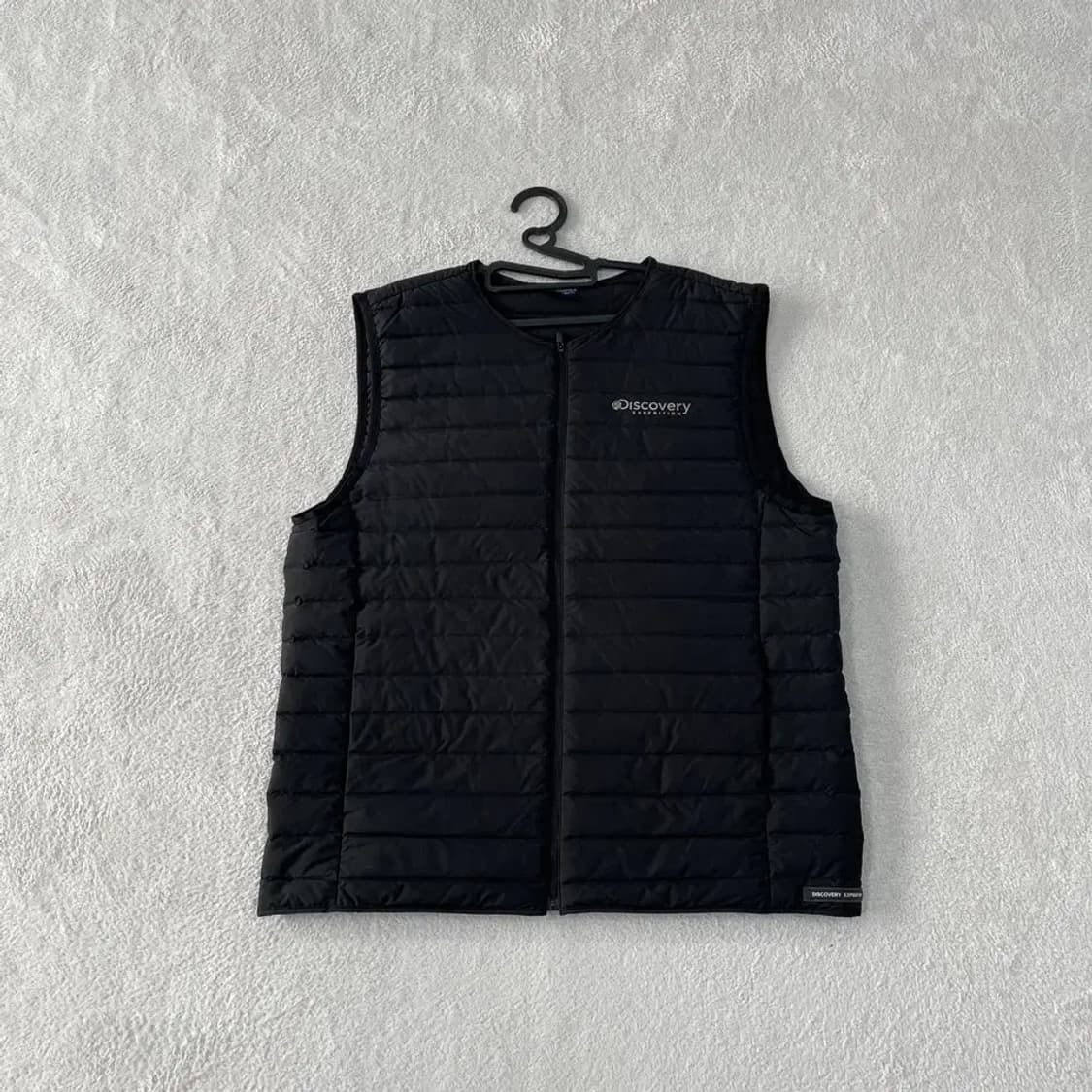 XL 디스커버리 남성 경량패딩조끼 105 상품이미지1