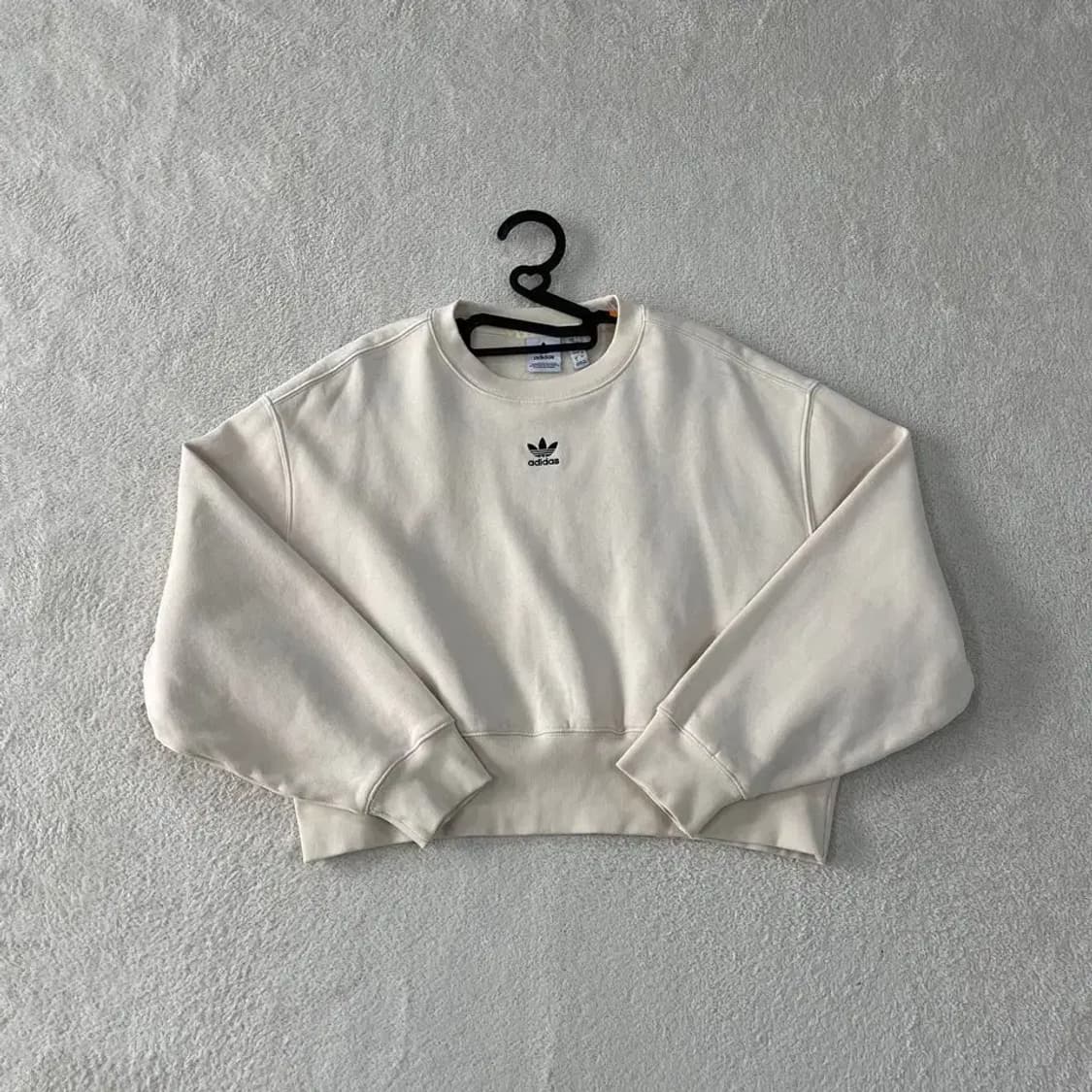 S 아디다스 여성 신형 기모 맨투맨 상품이미지1