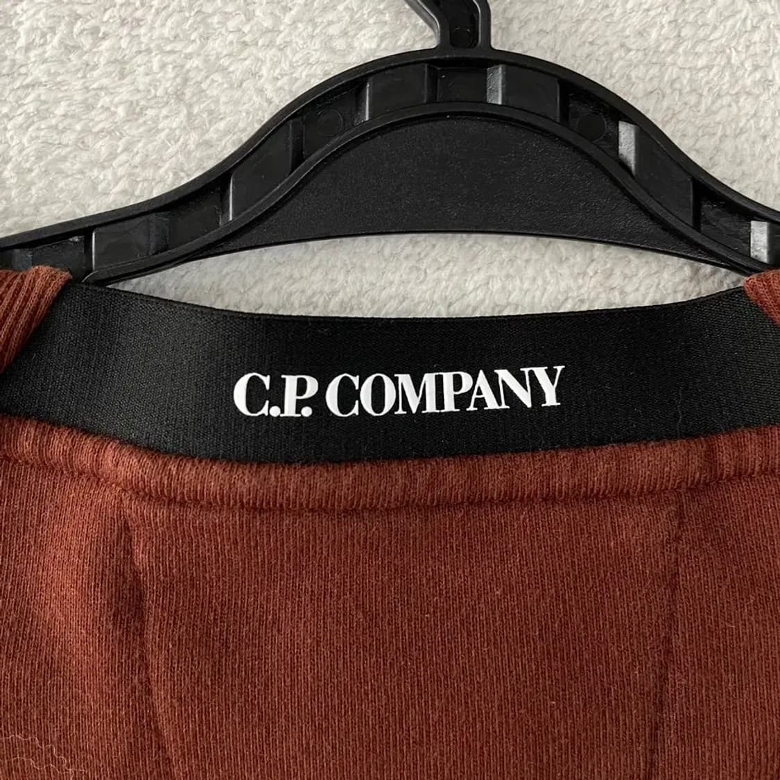 CP컴퍼니 신형렌즈 맨투맨 XL 상품이미지6