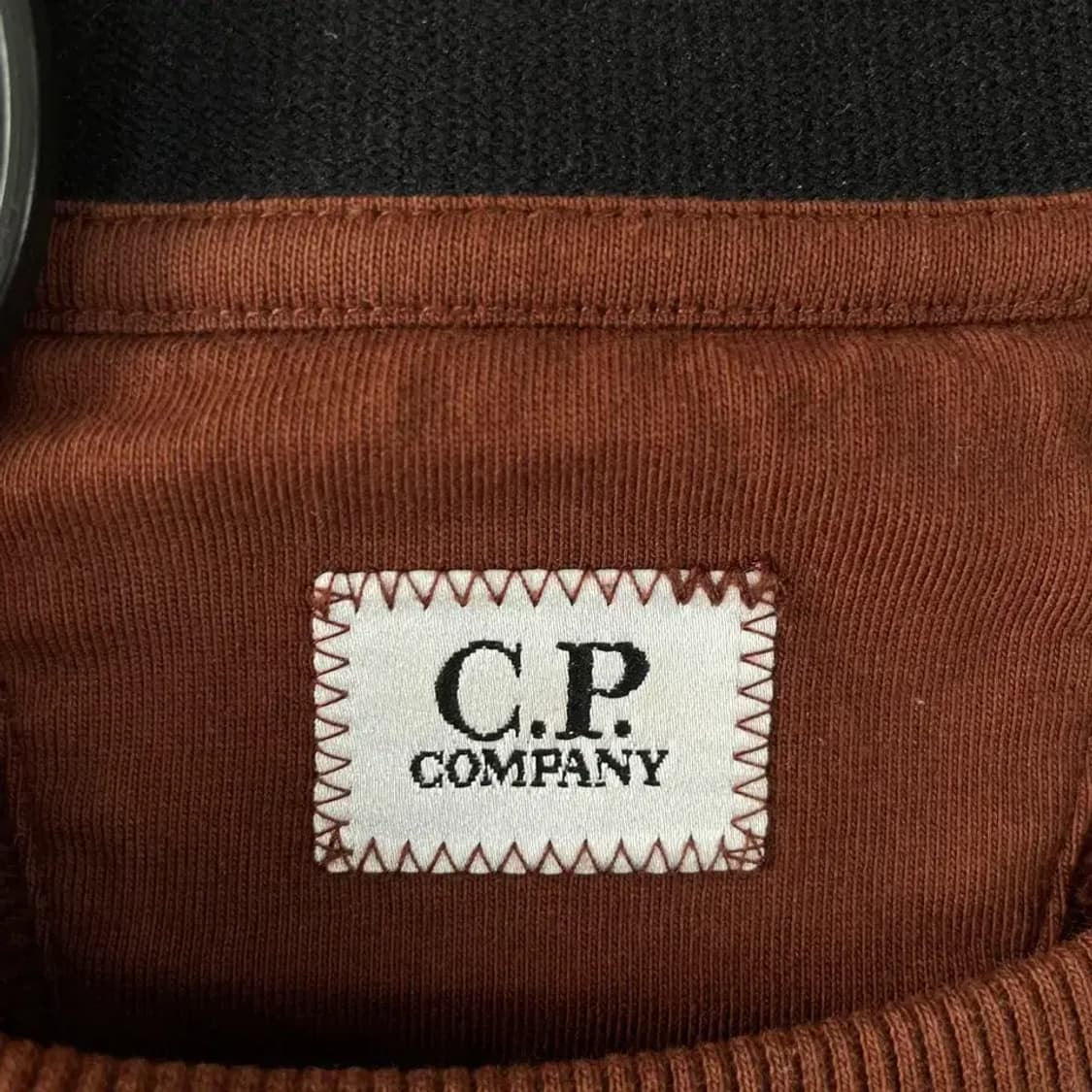 CP컴퍼니 신형렌즈 맨투맨 XL 상품이미지7