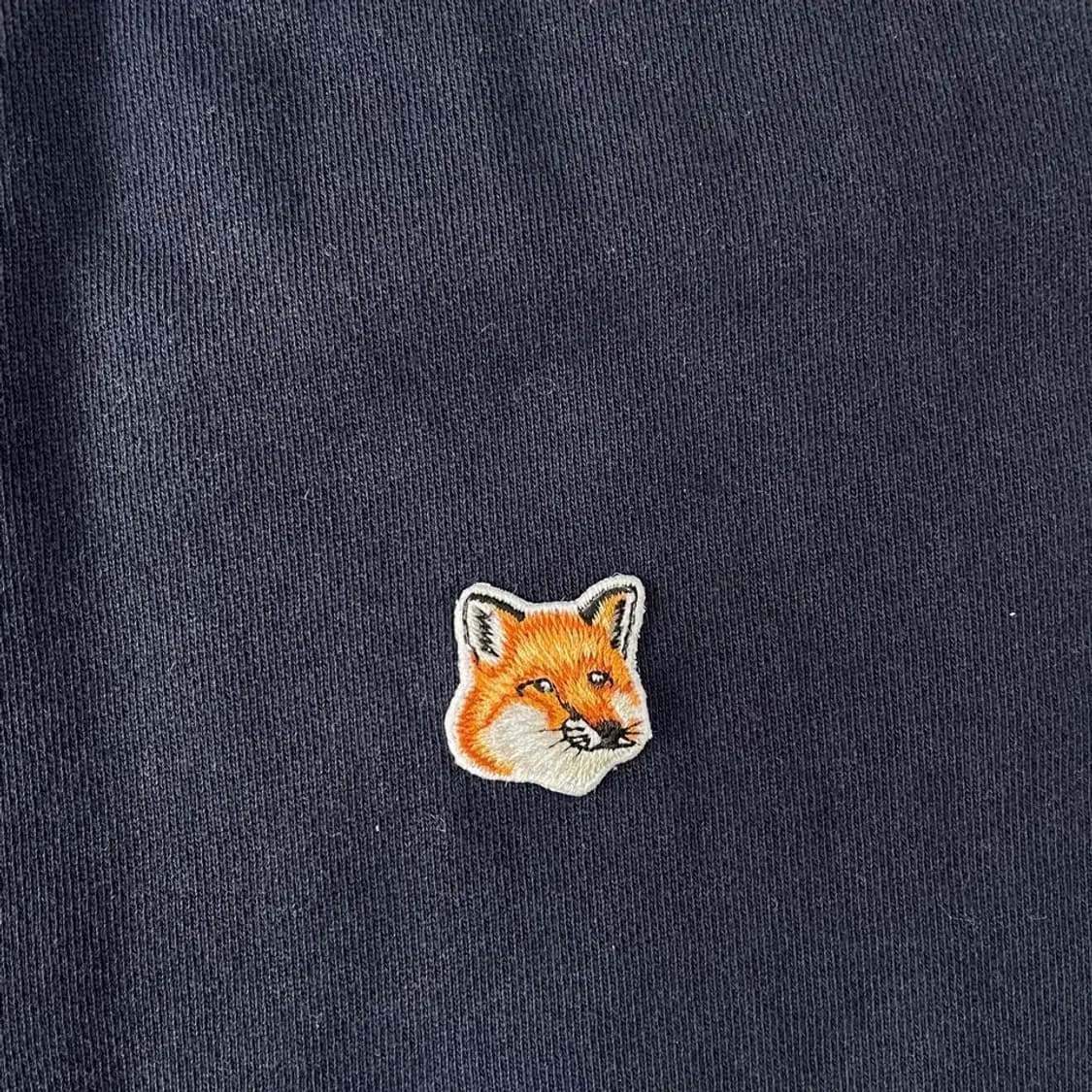 메종키츠네 네이비 맨투맨 L 상품이미지5