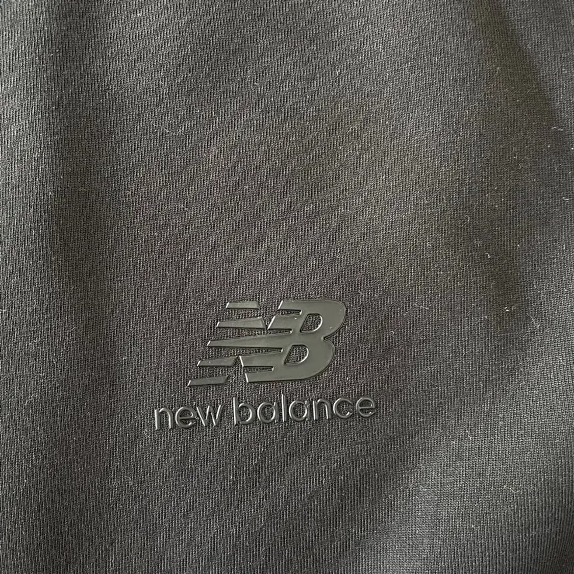 뉴발란스 기모 맨투맨 95 M 상품이미지4