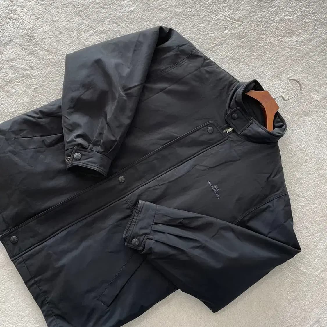 L 발렌시아가 올드스쿨 다운 패딩 자켓 105 입생로랑 상품이미지3