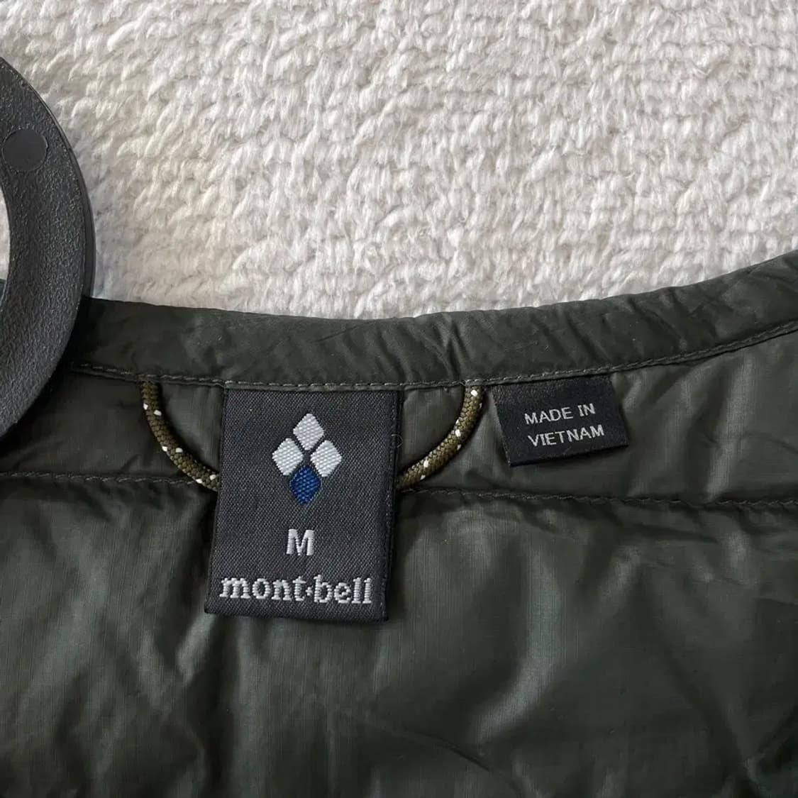 M 몽벨 수페리어 구스 800 경량패딩 95 남성 카키 상품이미지4