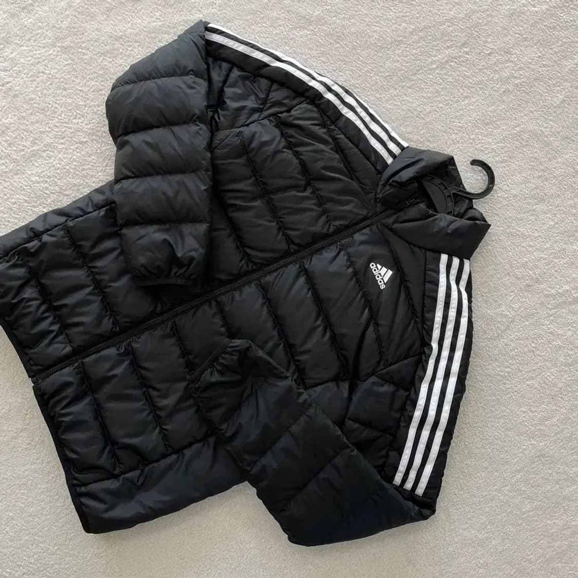 L 아디다스 덕다운 경량패딩 100 상품이미지3