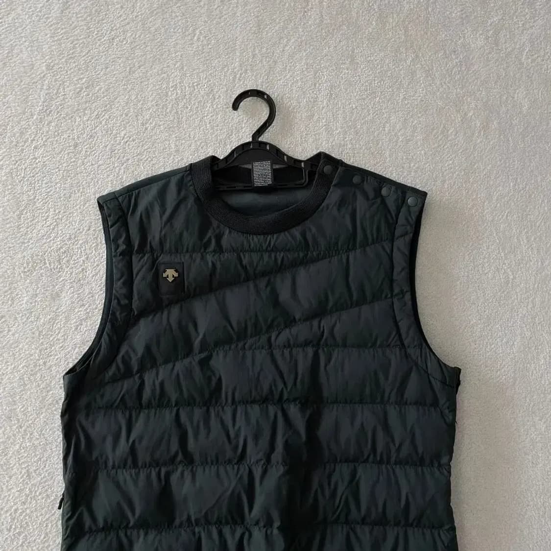 L 데상트 패딩 베스트 조끼니트 100 상품이미지2