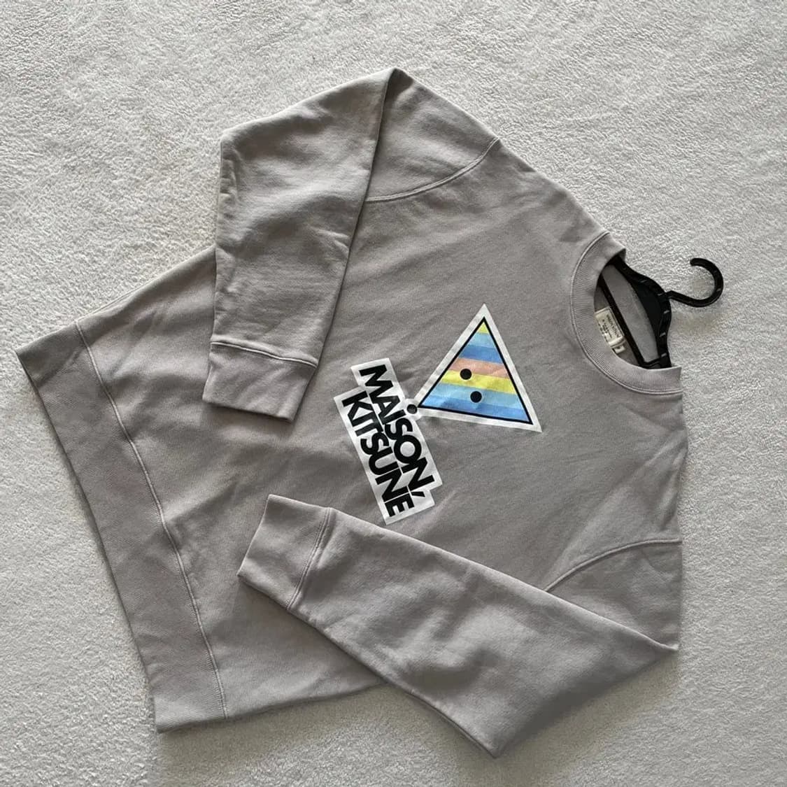 M 메종키츠네 트라이앵클 맨투맨 상품이미지3