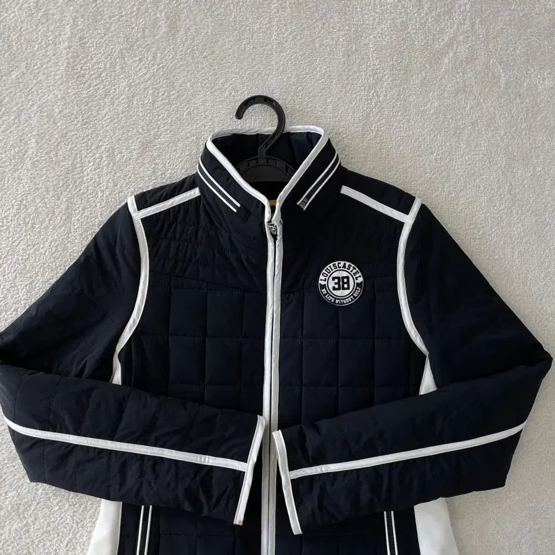 90 루이까스텔 여성 골프 경량패딩 상품이미지2