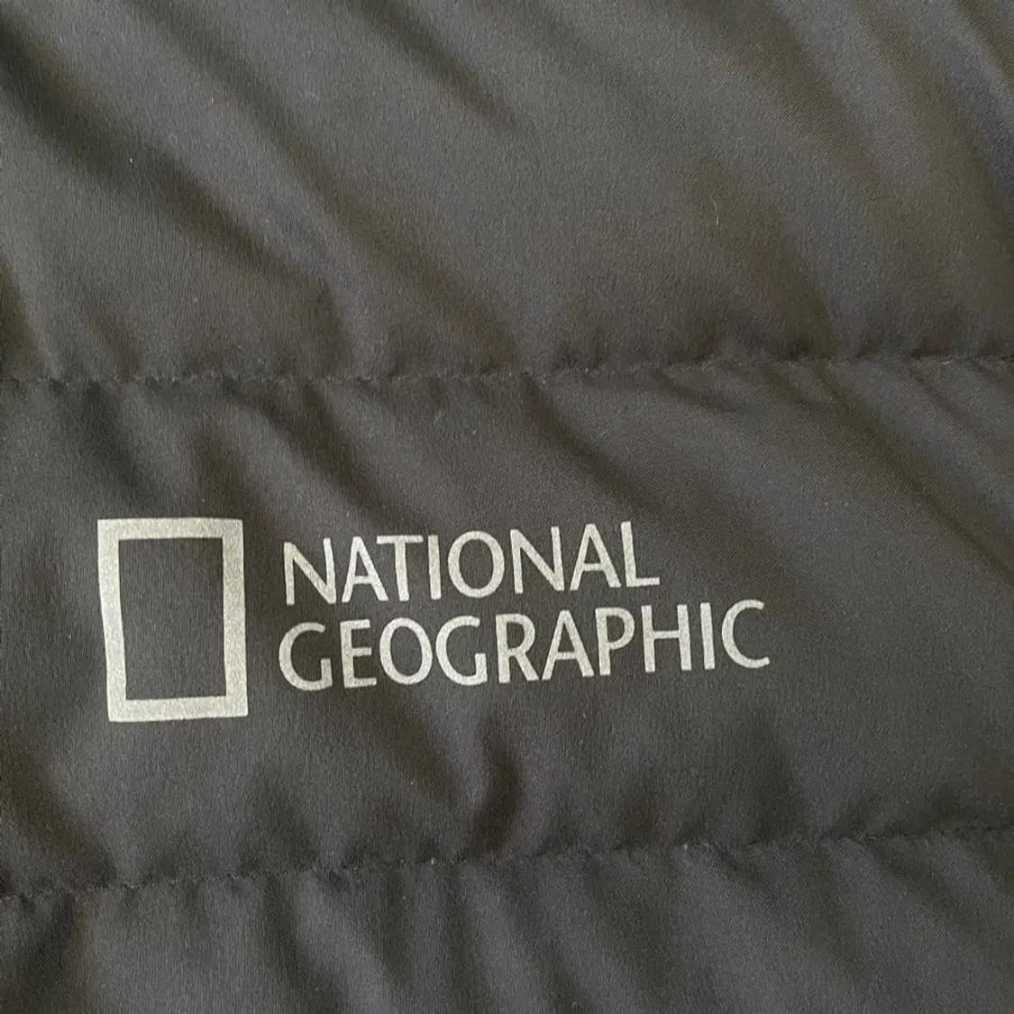 L 내셔널지오그래픽 다운 니트패딩 자켓 100 상품이미지4