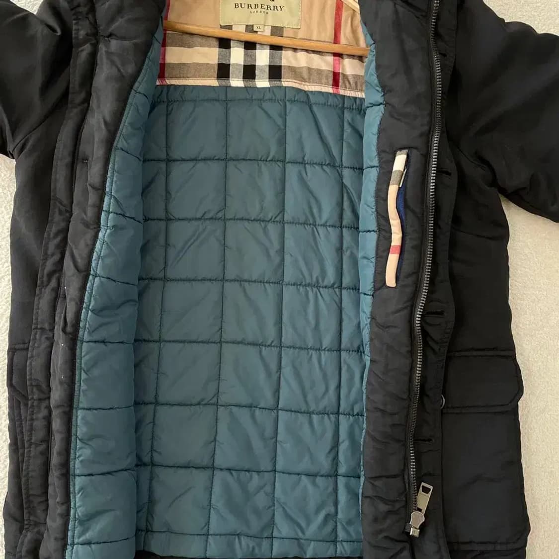 버버리 남성 누빔 패딩 자켓 95-100 상품이미지8