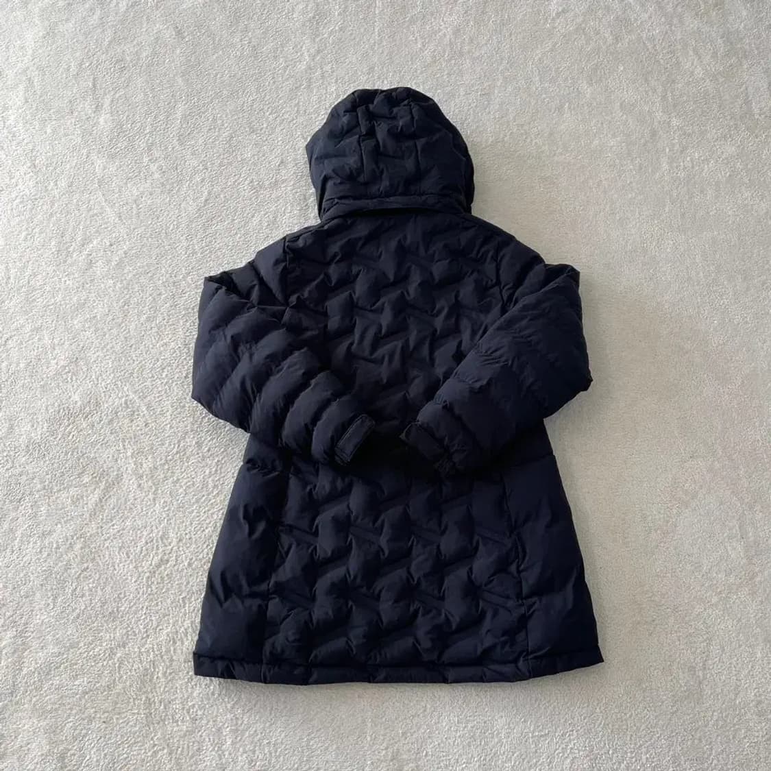 95 몽벨 여성 신형 패딩 M 상품이미지9