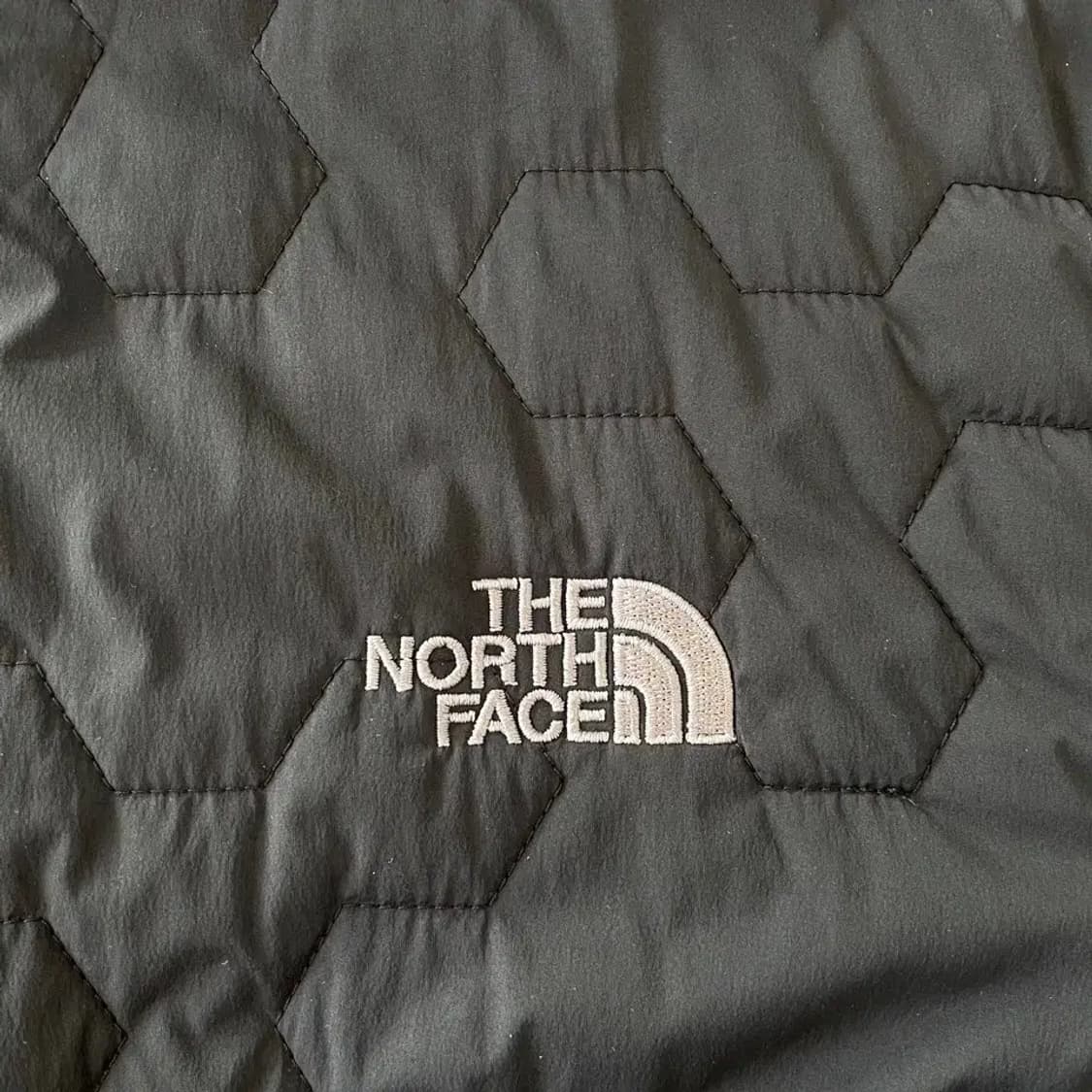 XL 노스페이스 남성 경량패딩 자켓 105 상품이미지6