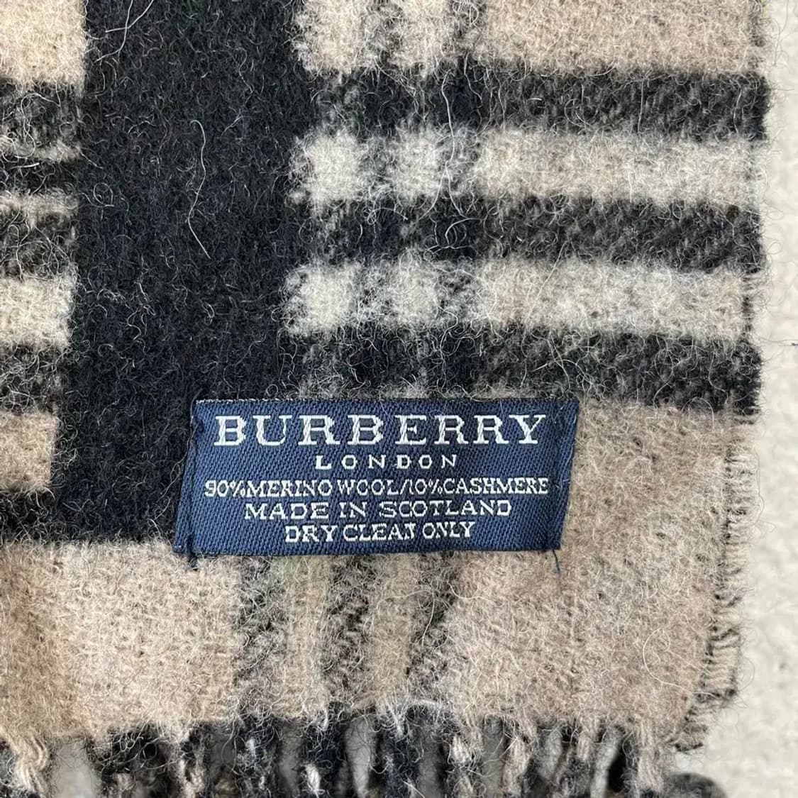 버버리 양면 울캐시미어 머플러 목도리 상품이미지3