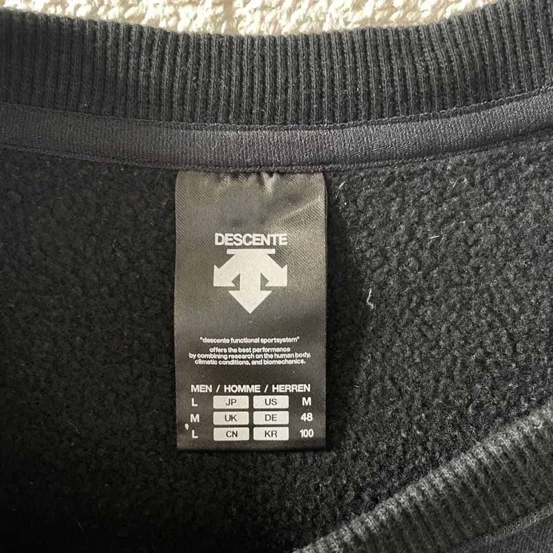 L 데상트 신형 기모 맨투맨 100 상품이미지4