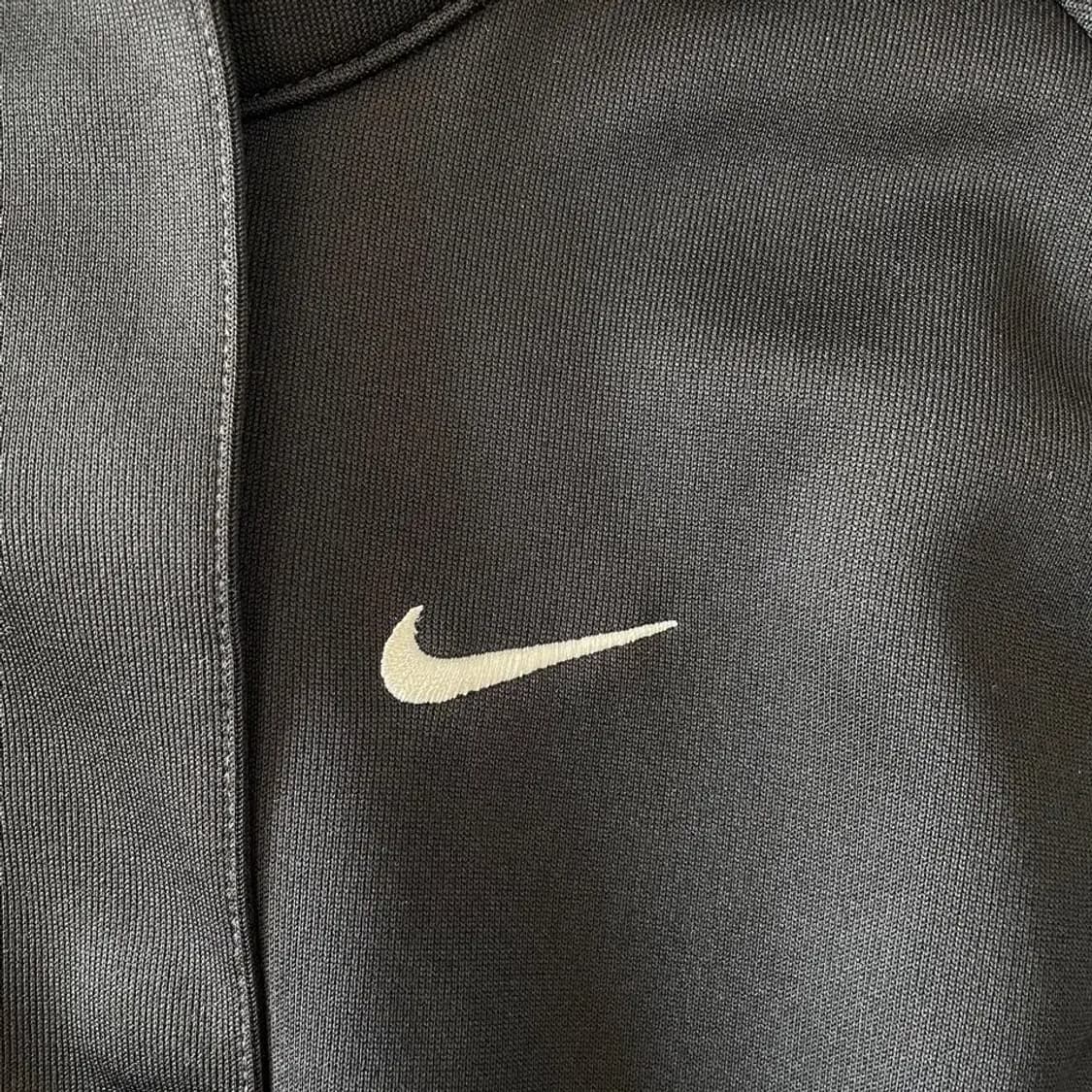 나이키 23SS 오버사이즈 크롭 트랙 자켓 상품이미지7