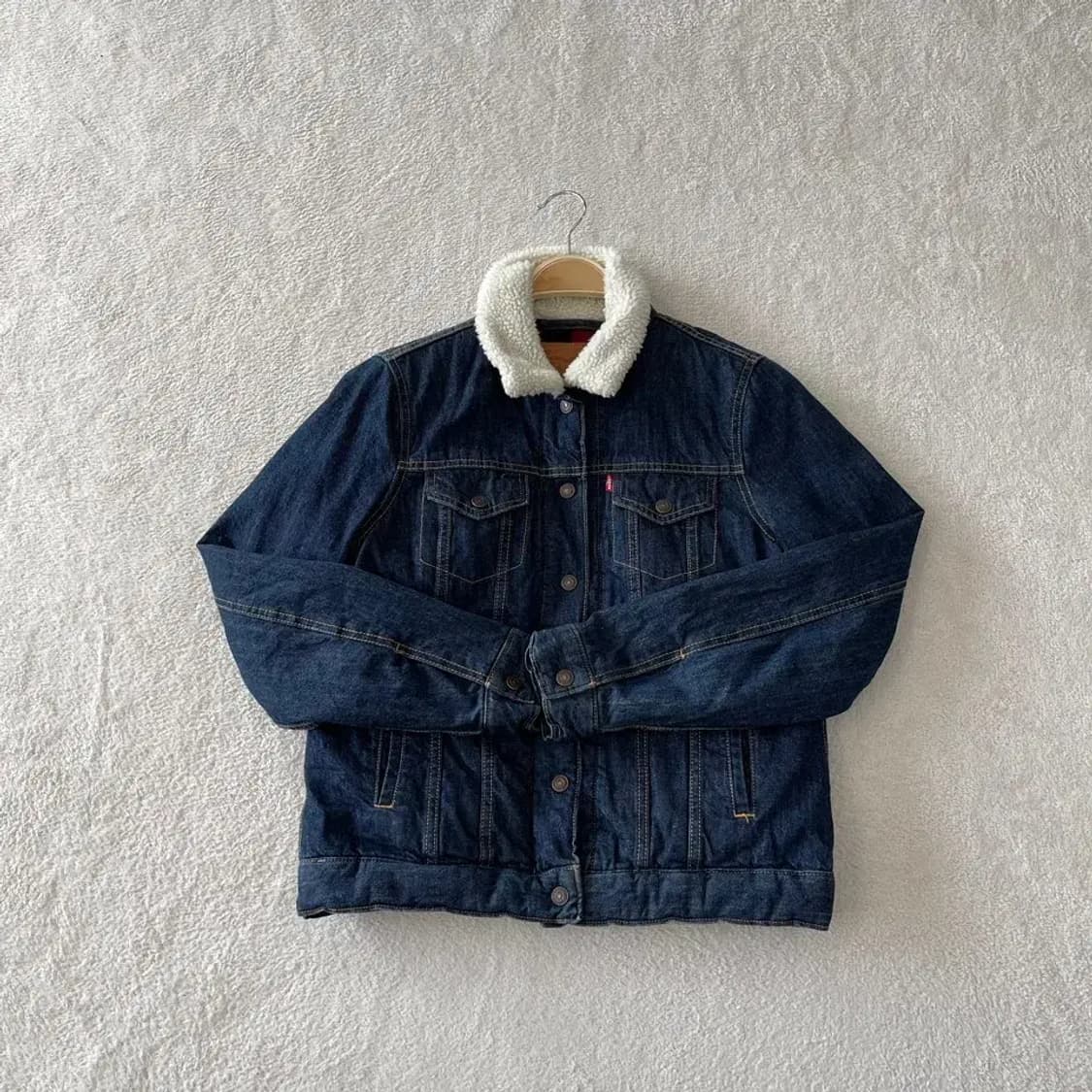 M 리바이스 여성 쉐르파 다운 트러커 데님청자켓 상품이미지1