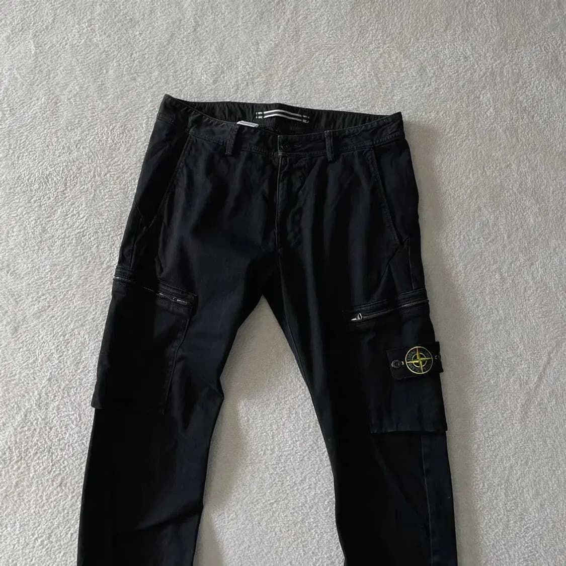 30 스톤아일랜드 카고 가먼트다이 블랙 팬츠 바지 상품이미지2