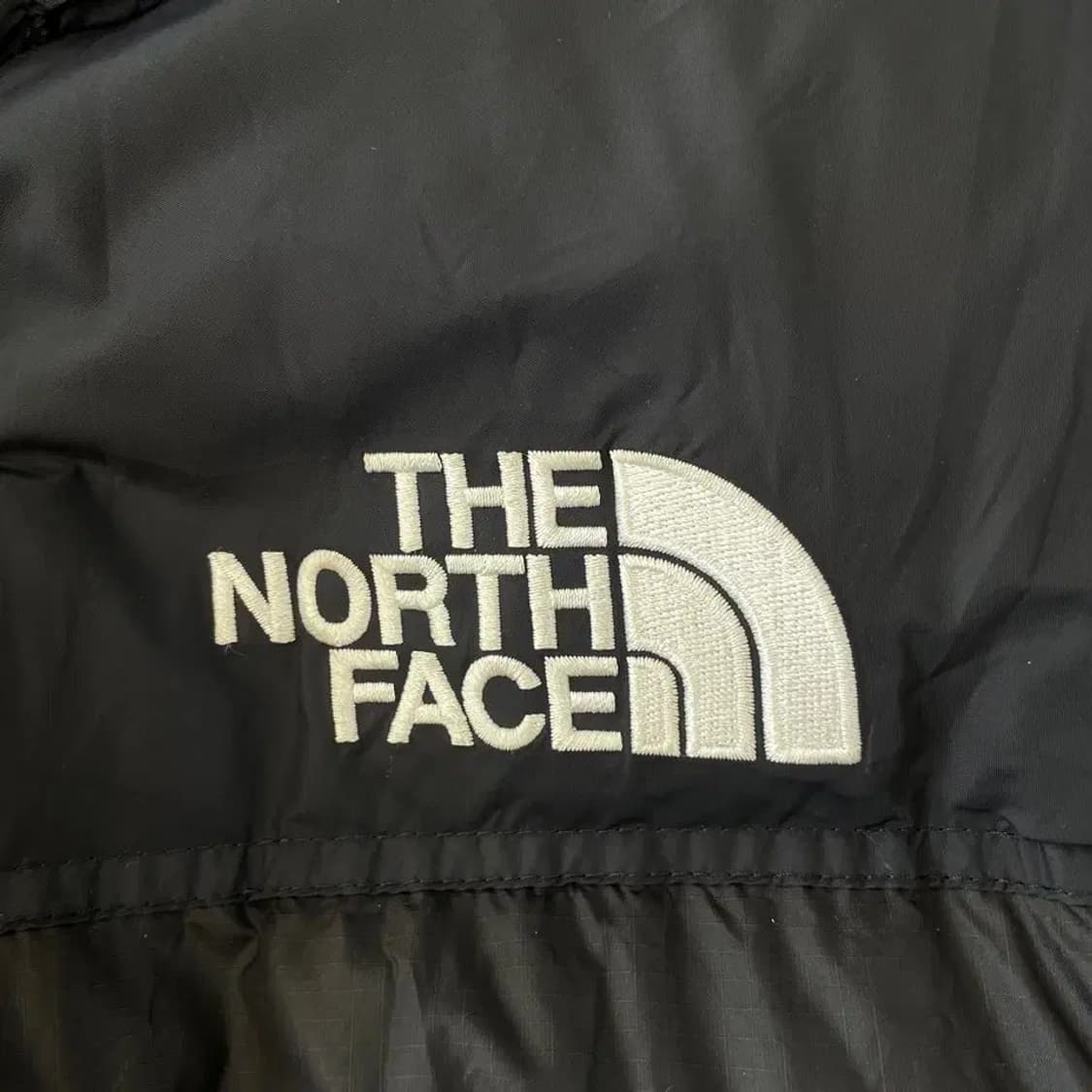 L 노스페이스 1996 에코눕시 패딩 블랙 100 상품이미지5