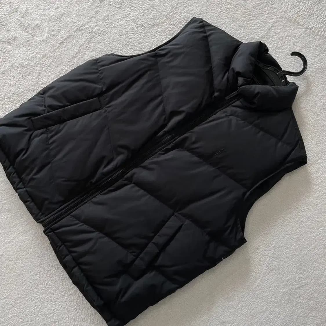 입생로랑 패딩조끼 100 L 상품이미지3