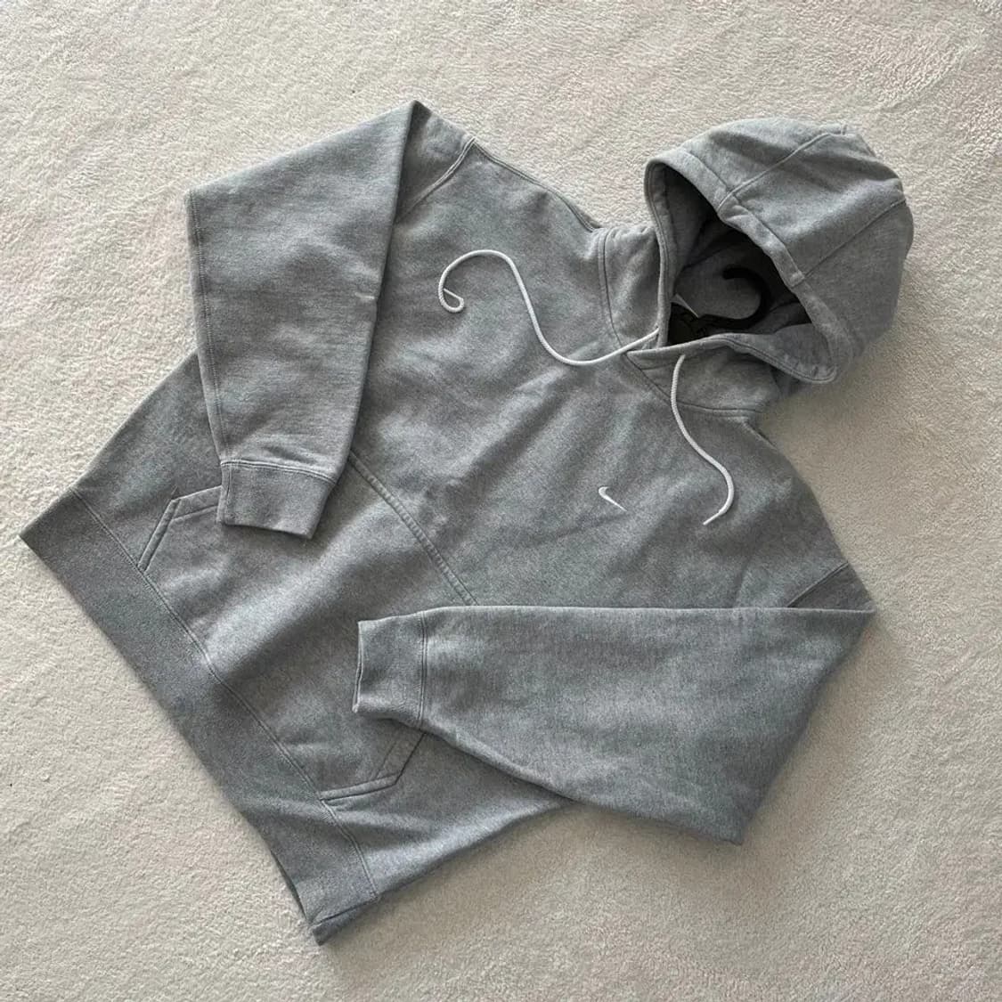 L 나이키 NRG 솔로스우시 후드티 100 상품이미지3