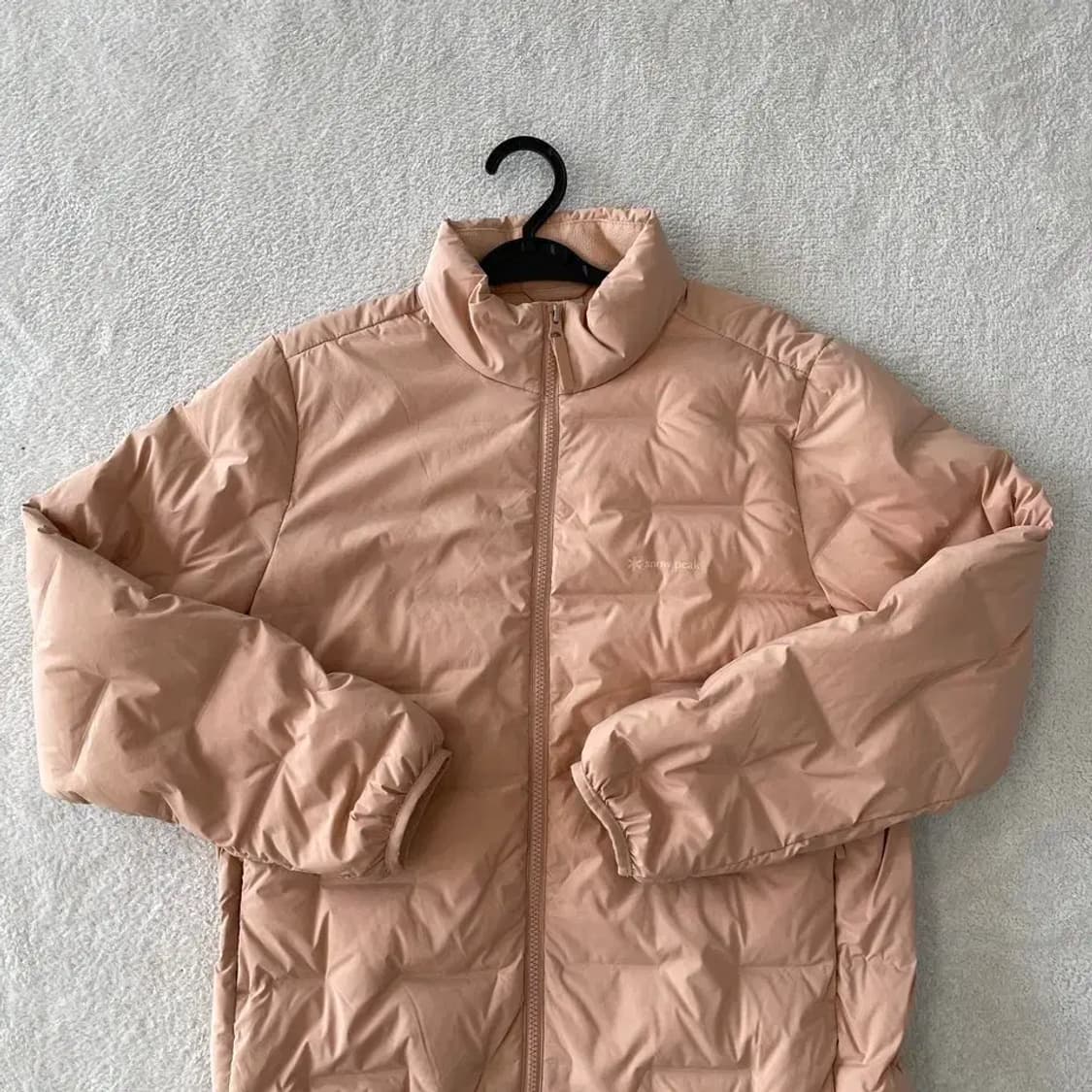 90 스노우피크 여성 스탠드넥 다운 경량패딩 자켓 M 상품이미지2