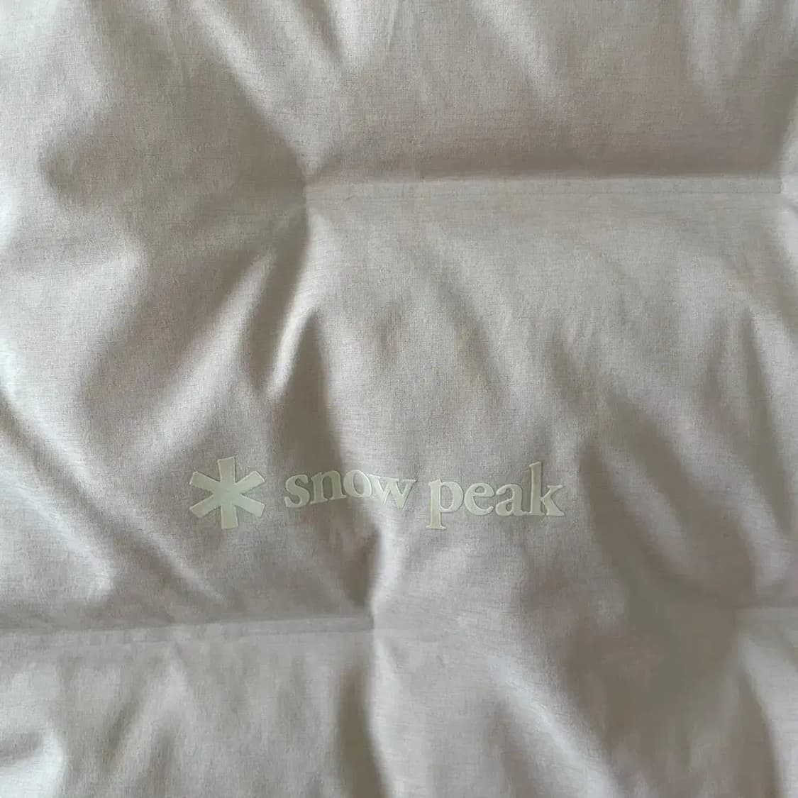 90 스노우피크 여성 스탠드넥 다운 경량패딩 자켓 M 상품이미지5