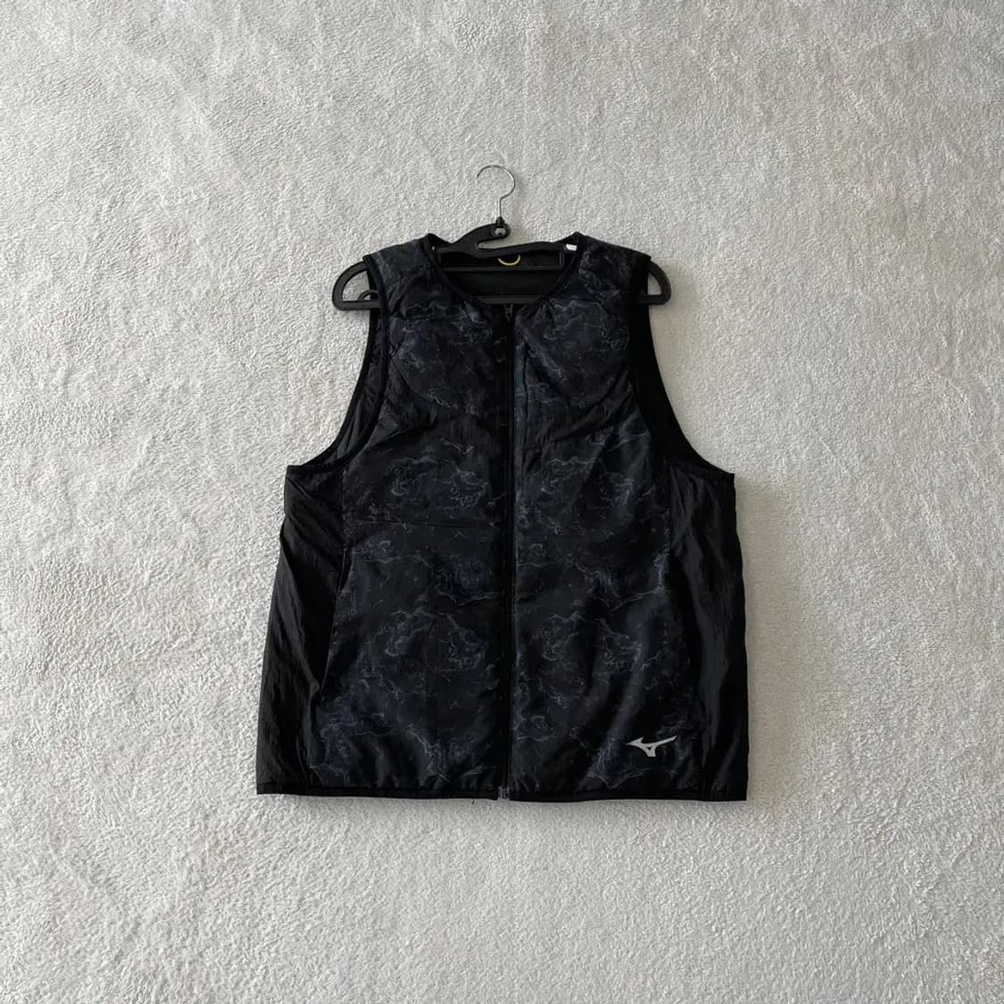 M 미즈노 양면 경량패딩조끼 상품이미지5