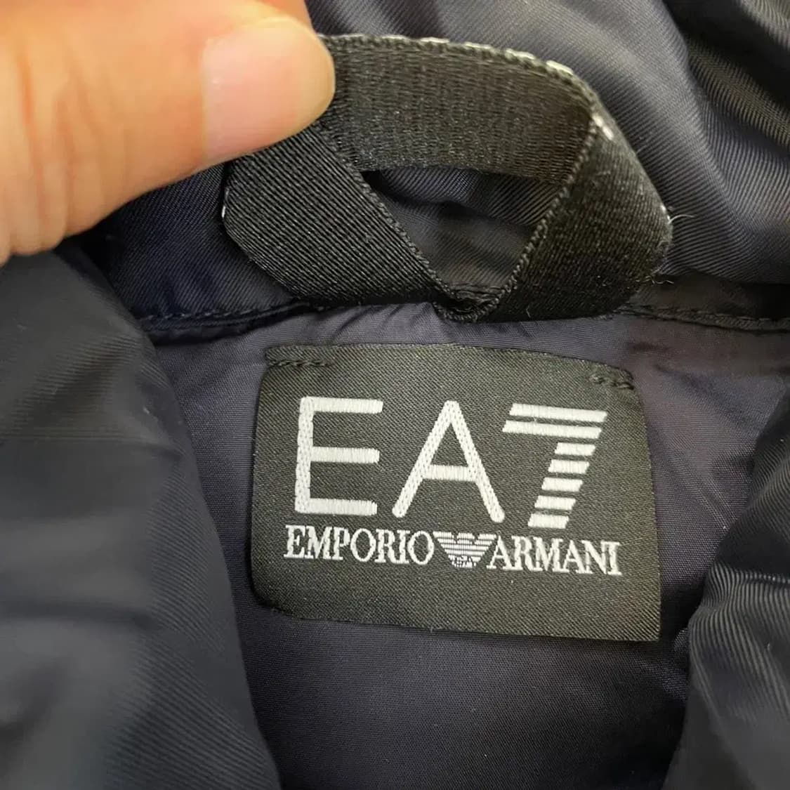 알마니 남성 다운 패딩조끼 95 M 엠포리오 아르마니 상품이미지4