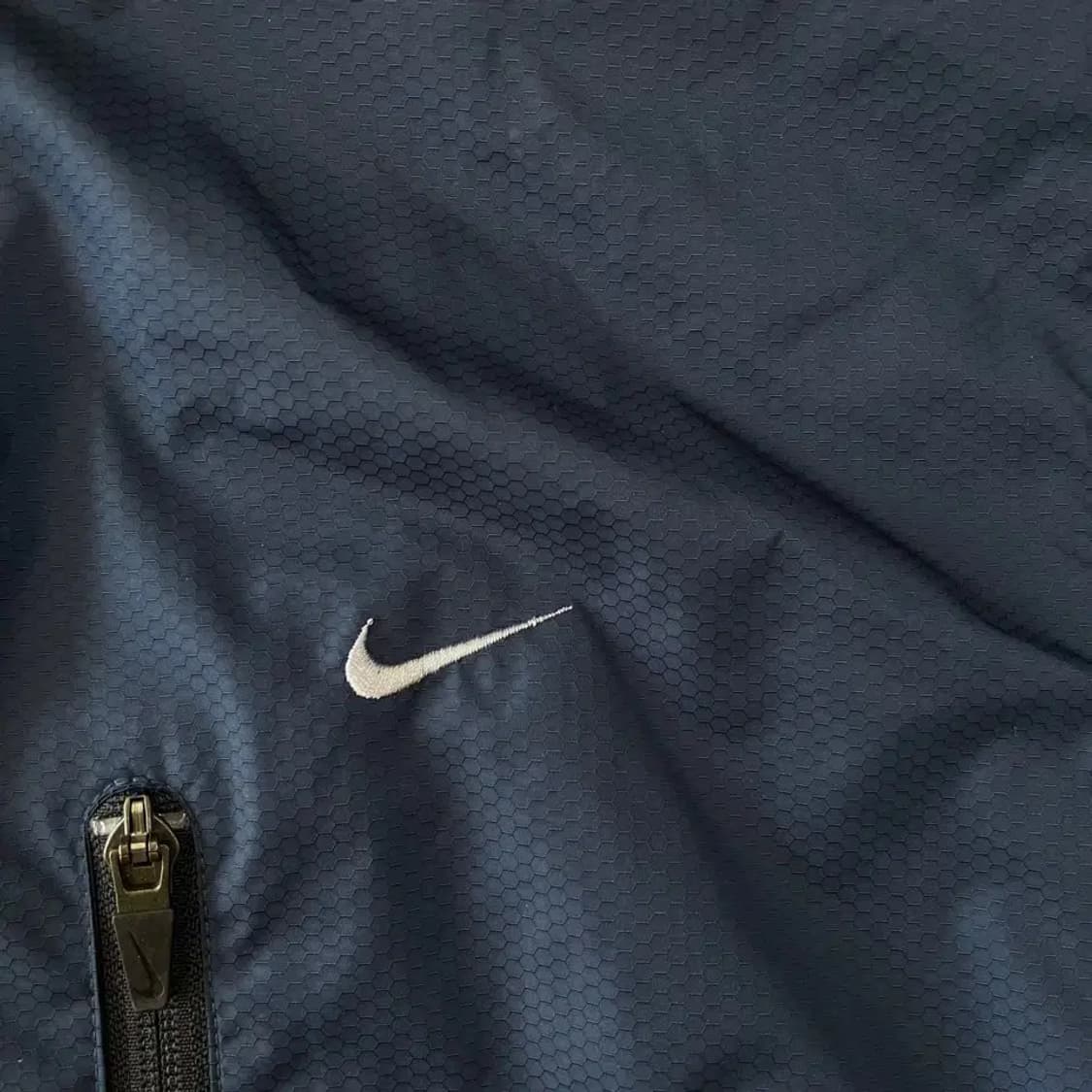 나이키 네이비 바람막이 105 XL 상품이미지5