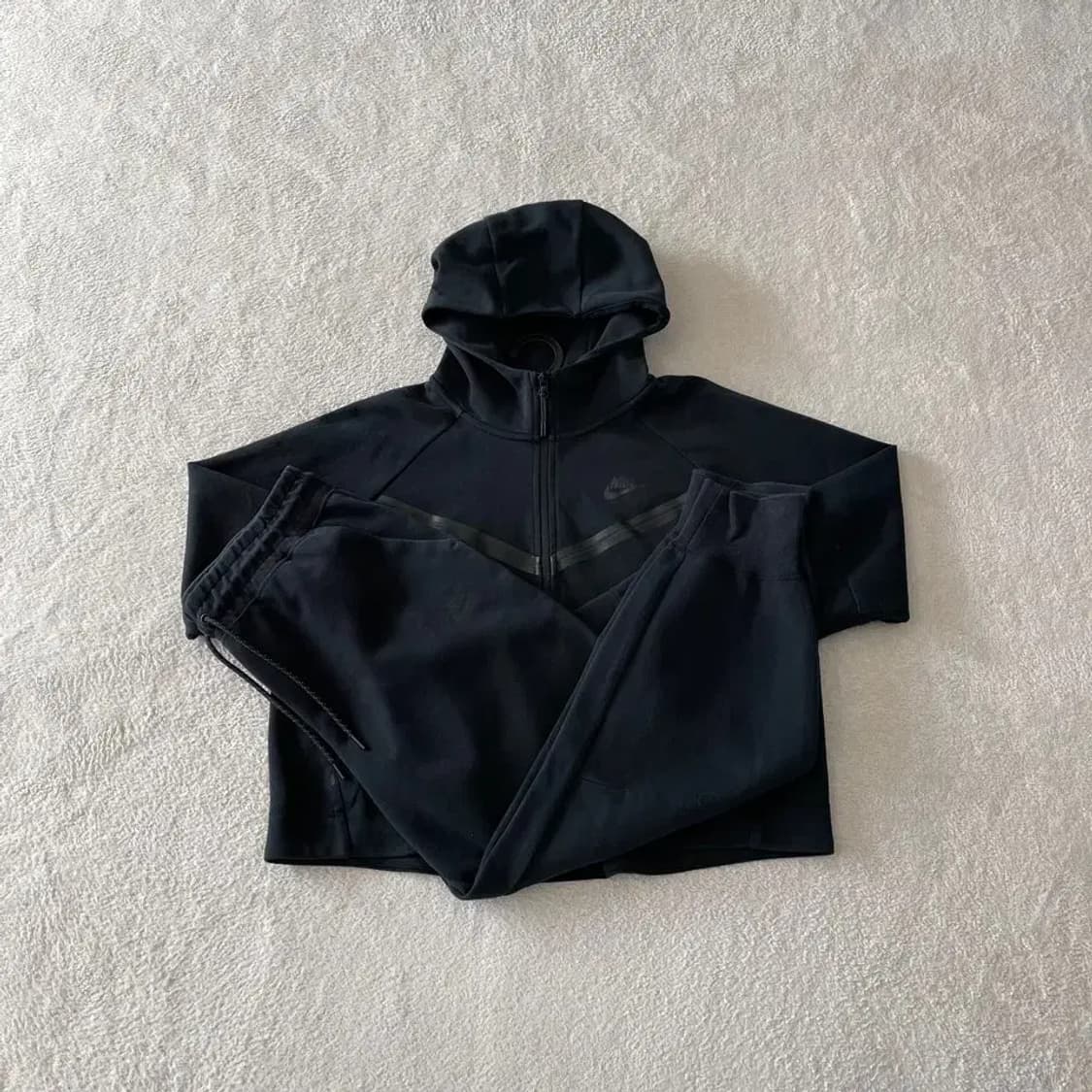 95 나이키 여성 테크팩 세트 후드집업 바지 셋업 상품이미지1